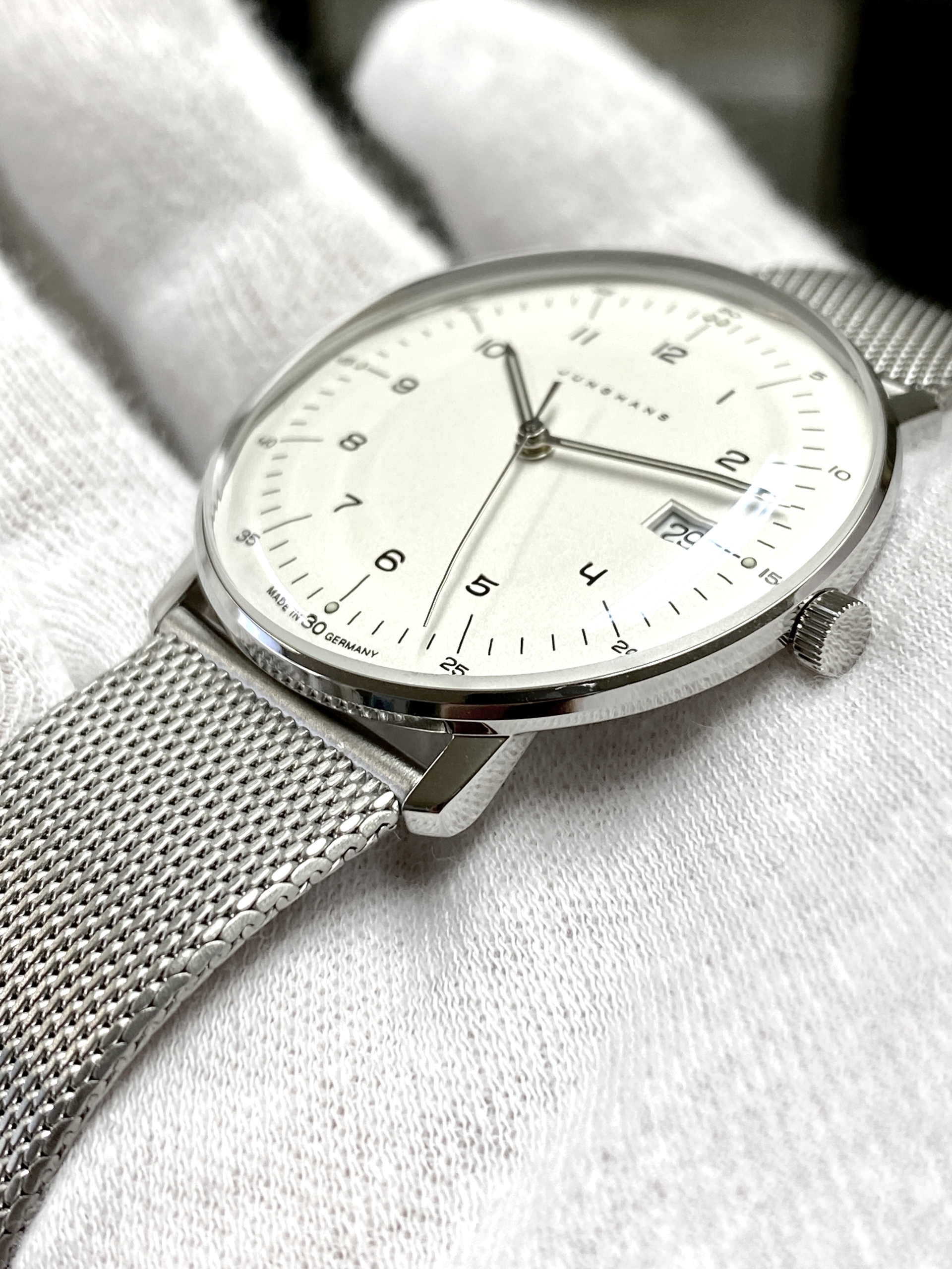 JUNGHANS クォーツ